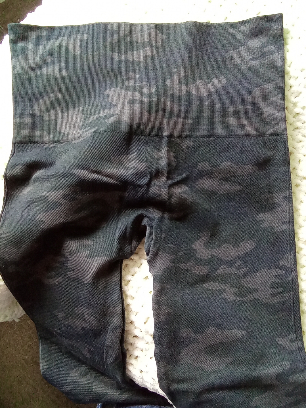 L SPANX High-Waist Camo Leggings - Black/Gray